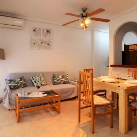 Apartamento Dalia,close To The Sea & Swimming Pool Torrevieja